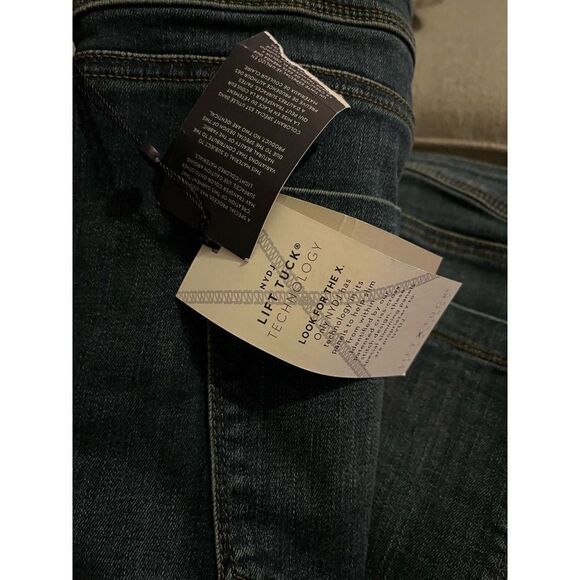 NYDJ 22w NWT-Billie mini bootcut 32 inches long - Picture 2 of 7